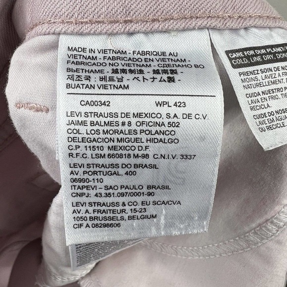 Levis 501 Mauve Pink Jean Denim Shorts Size 12 Frayed Hem - Picture 12 of 14